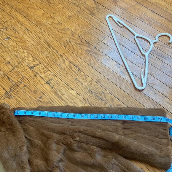 Fur Salon - Eatons of Canada mid length jacket - Picture 9 of 10